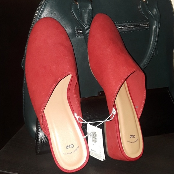 GAP Shoes - Beautiful mules